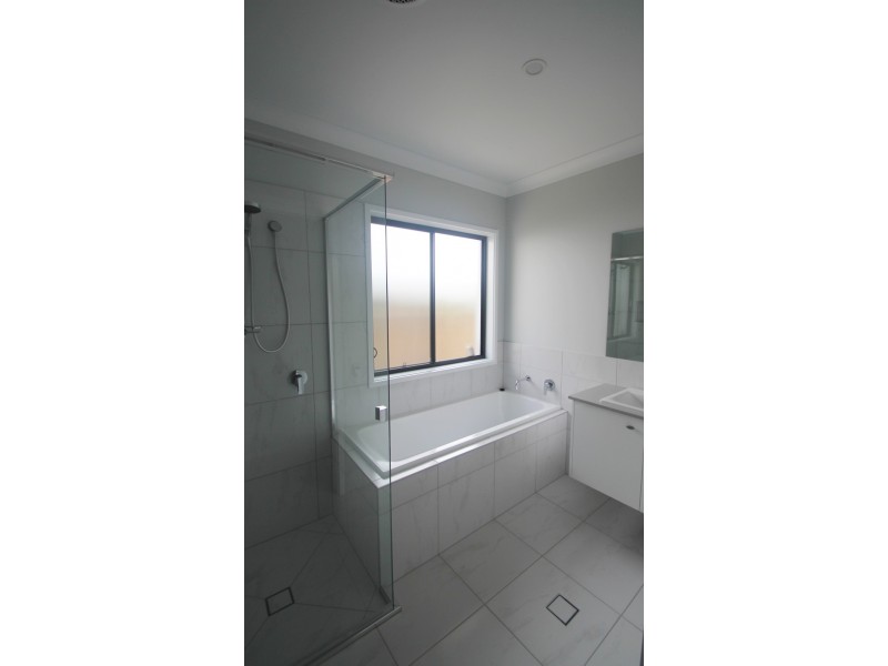 35 Koel Cct, Peregian Springs QLD 4573