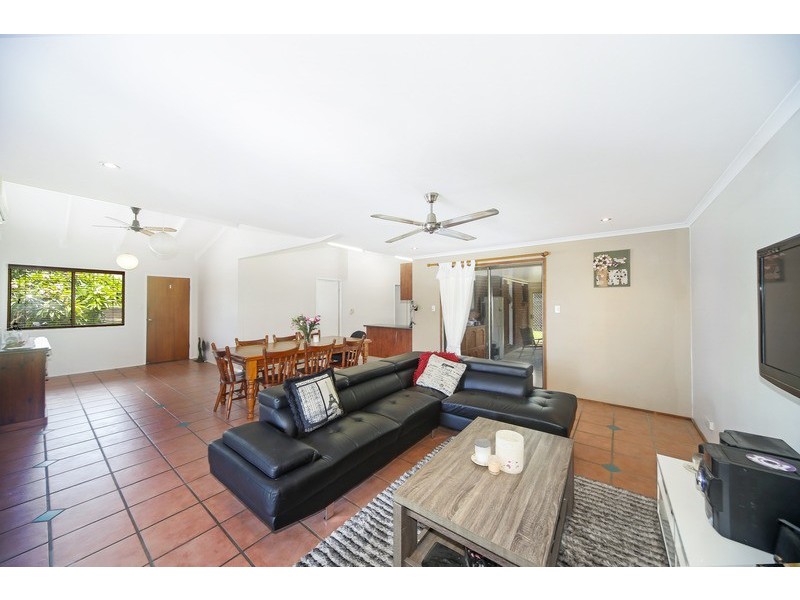25 Furness Drive, Tewantin QLD 4565