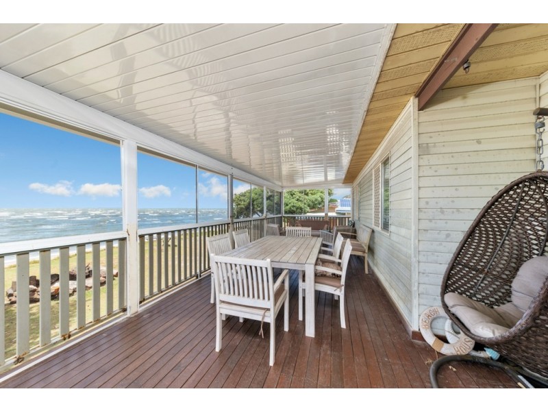 13 Grace Street, Beachmere QLD 4510