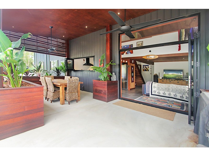 18 Adensfield Ct, Cooroibah QLD 4565