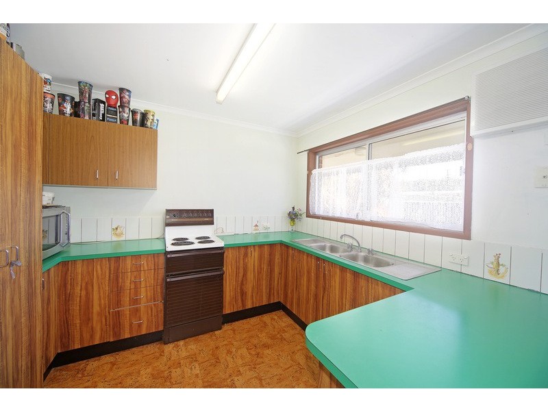 30 Spindrift Ave, Coolum Beach QLD 4573