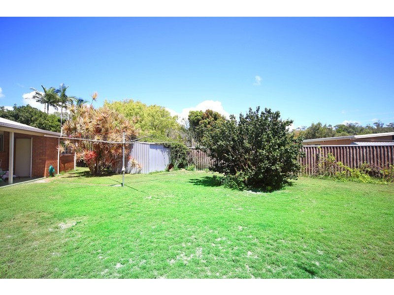 30 Spindrift Ave, Coolum Beach QLD 4573