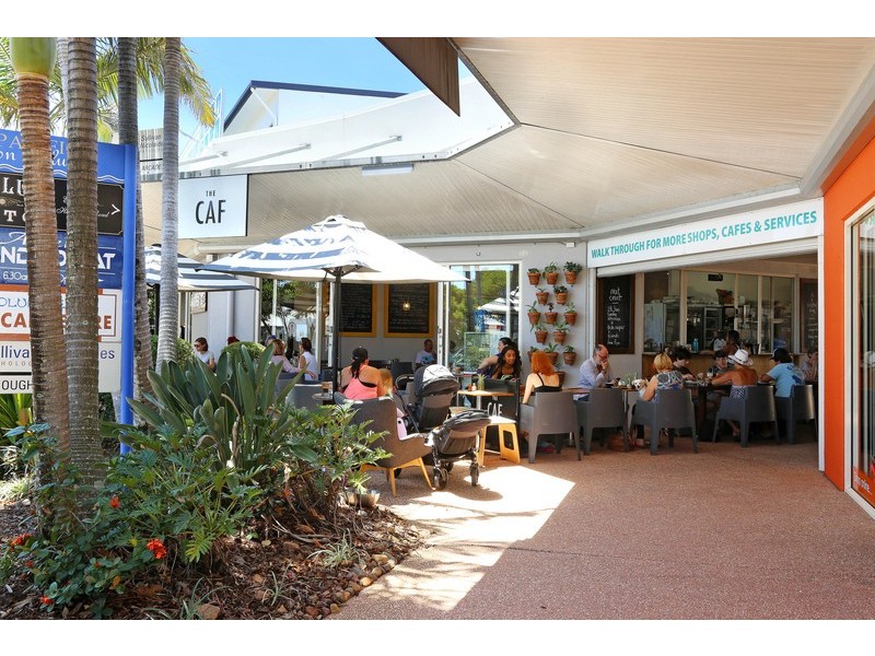 30 Spindrift Ave, Coolum Beach QLD 4573