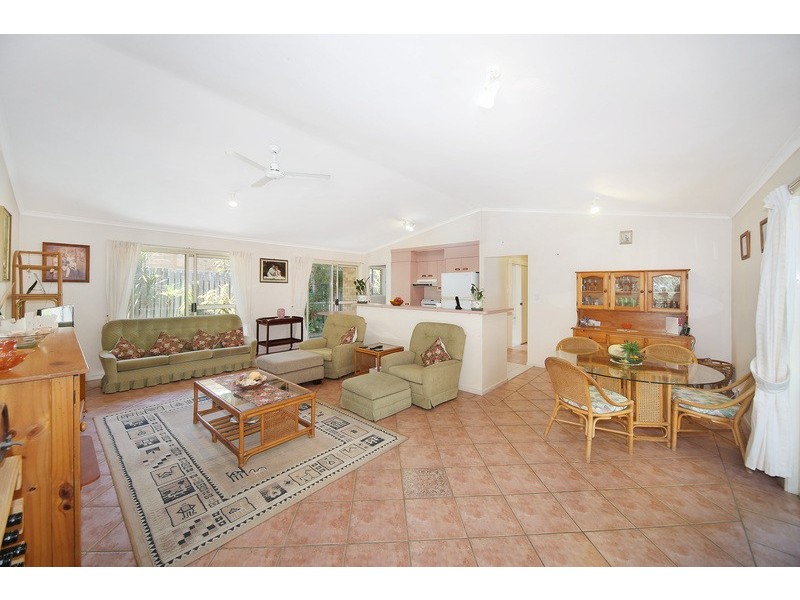 19 Tarina Street, Noosa Heads QLD 4567