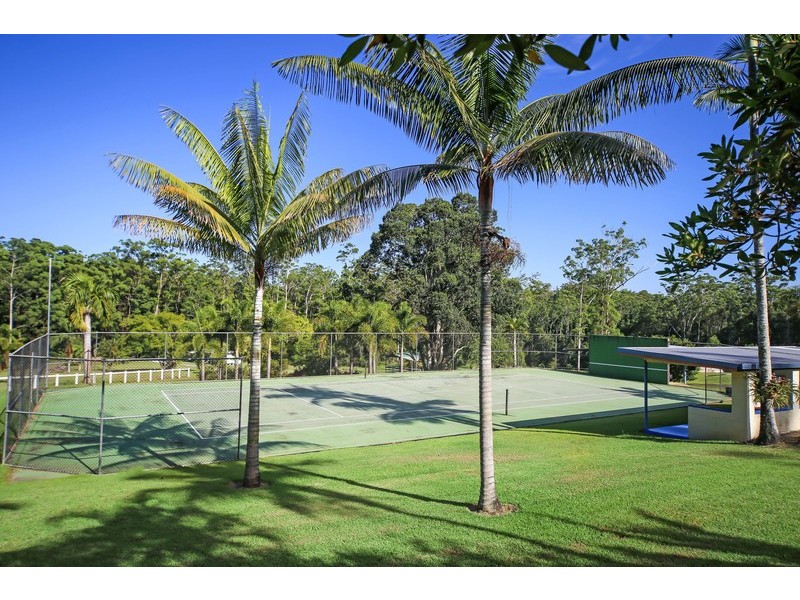 130 Paskins Road, Palmwoods QLD 4555