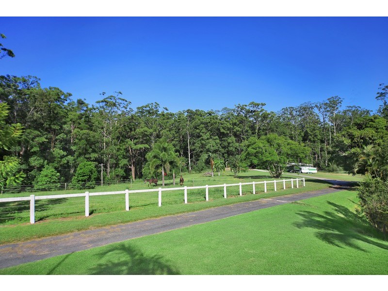 130 Paskins Road, Palmwoods QLD 4555