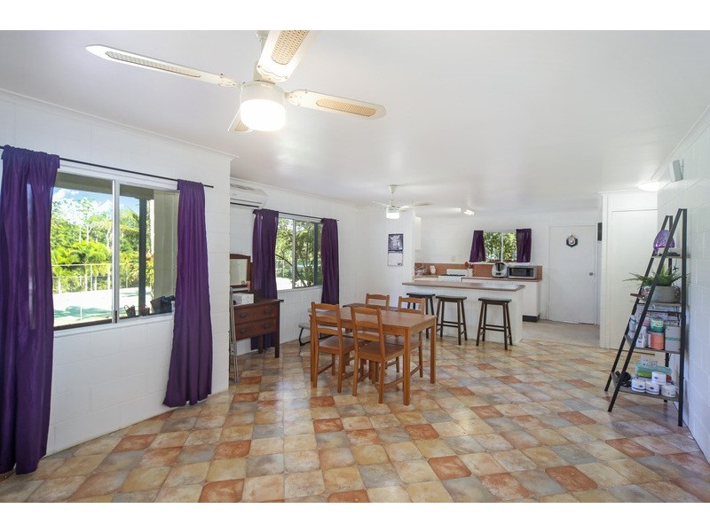 130 Paskins Road, Palmwoods QLD 4555