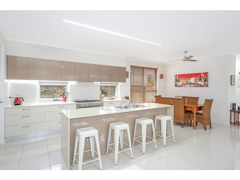 23 Hendry Street, Tewantin QLD 4565