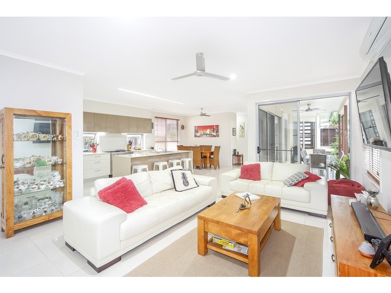 23 Hendry Street, Tewantin QLD 4565