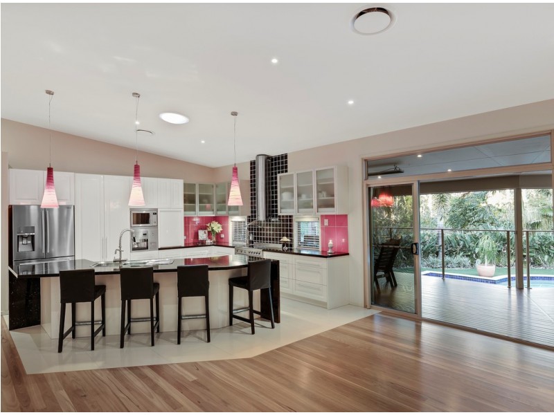 6 Mango Court, Doonan QLD 4562