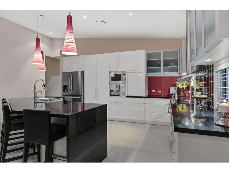 6 Mango Court, Doonan QLD 4562