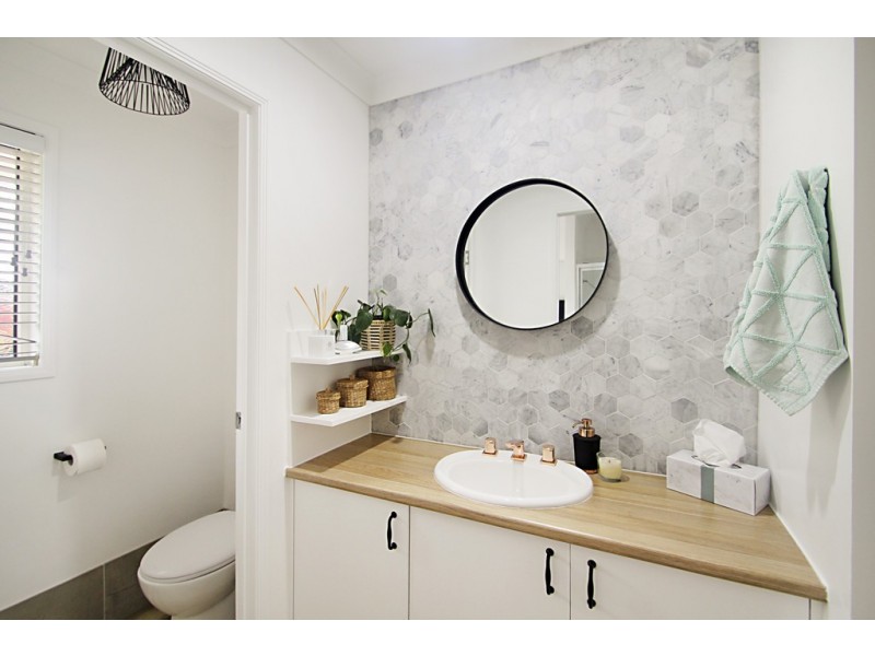 21 Leafhaven Dr, Tewantin QLD 4565