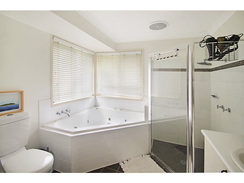 21 Leafhaven Dr, Tewantin QLD 4565