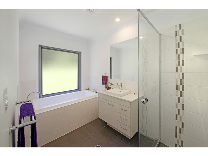 24 Grays Road, Doonan QLD 4562