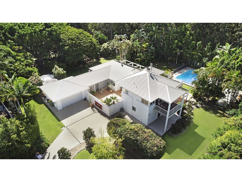 9 Upland Ct, Tinbeerwah QLD 4563