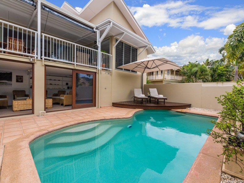 8 Tangmere Court, Noosa Heads QLD 4567