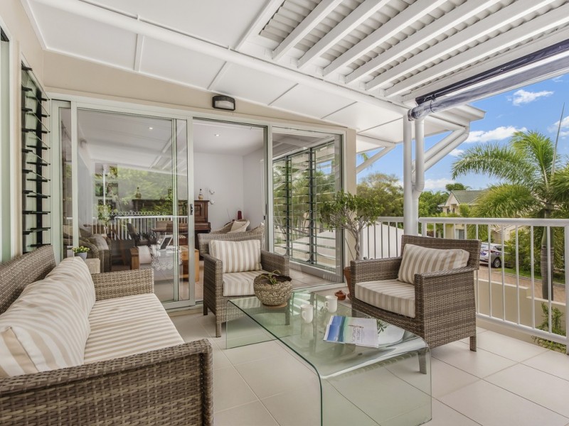 8 Tangmere Court, Noosa Heads QLD 4567