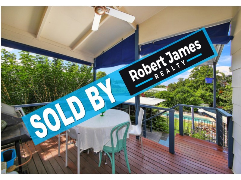 17 Hendry Street, Tewantin QLD 4565