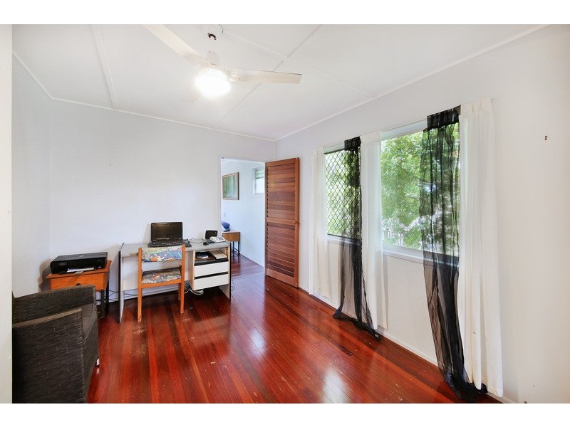 17 Hendry Street, Tewantin QLD 4565