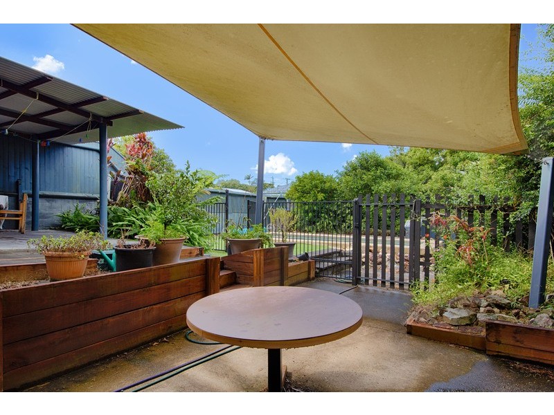 17 Hendry Street, Tewantin QLD 4565