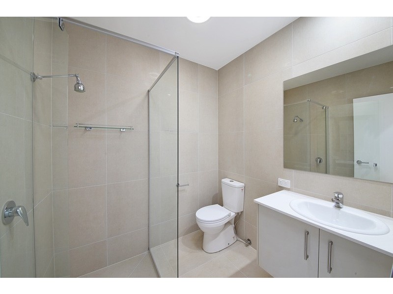 9 and 9A KWILA CRESCENT, Peregian Springs QLD 4573