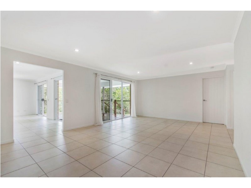 17 Dianella Court, Cooroy QLD 4563