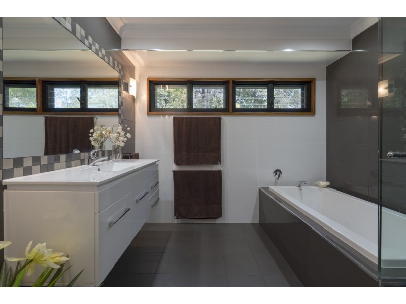 52 Silverwood Drive, Cooroibah QLD 4565