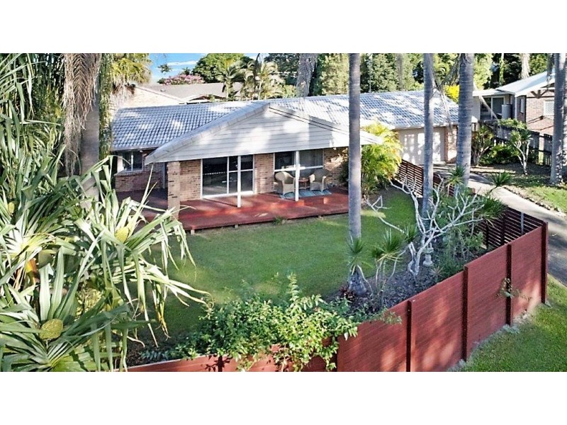 24 Woolumba Street, Tewantin QLD 4565
