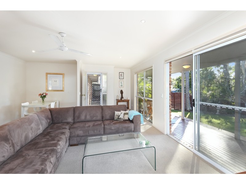 24 Woolumba Street, Tewantin QLD 4565