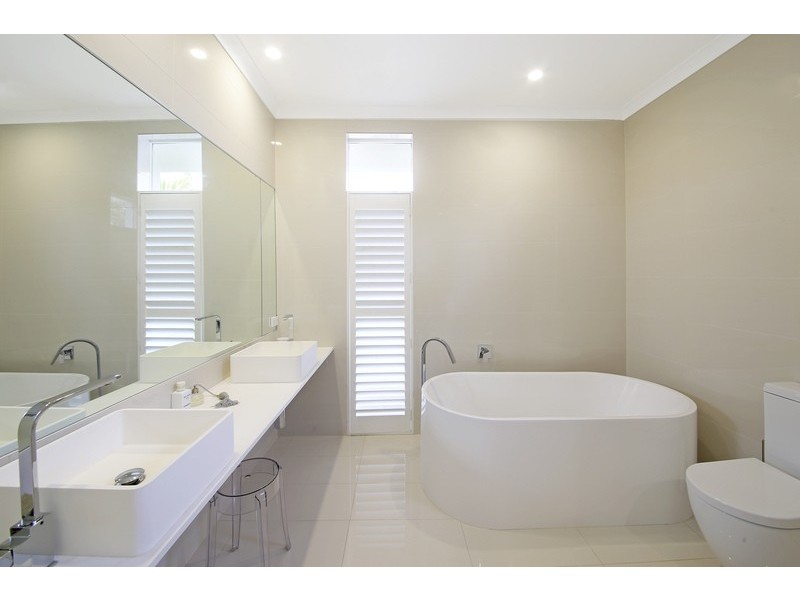 96 Goodwin Street, Tewantin QLD 4565