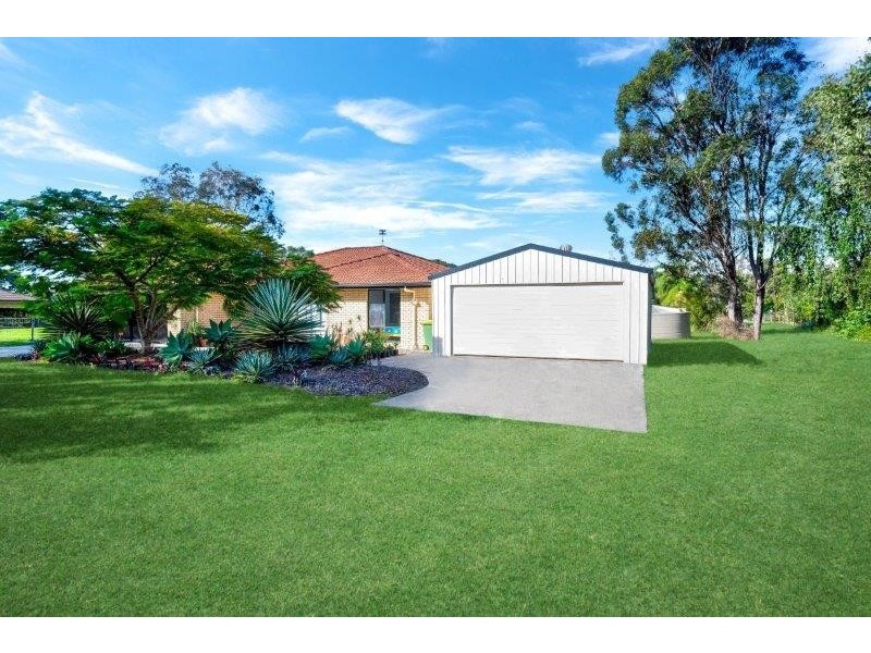 62 Edington Drive, Cooroibah QLD 4565