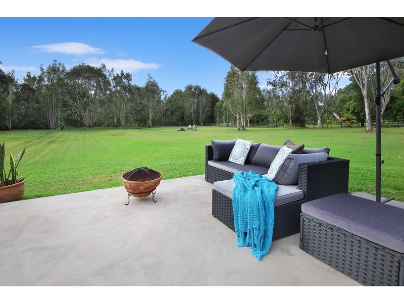 77 Glenridge Drive, Cooroibah QLD 4565