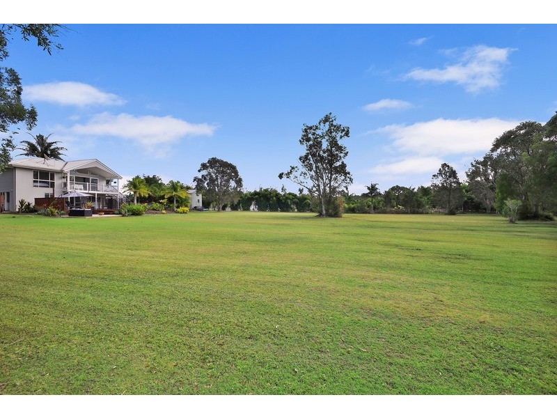 77 Glenridge Drive, Cooroibah QLD 4565