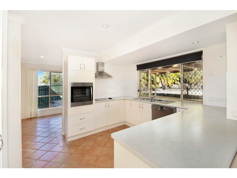 12 Hooper Cres, Tewantin QLD 4565