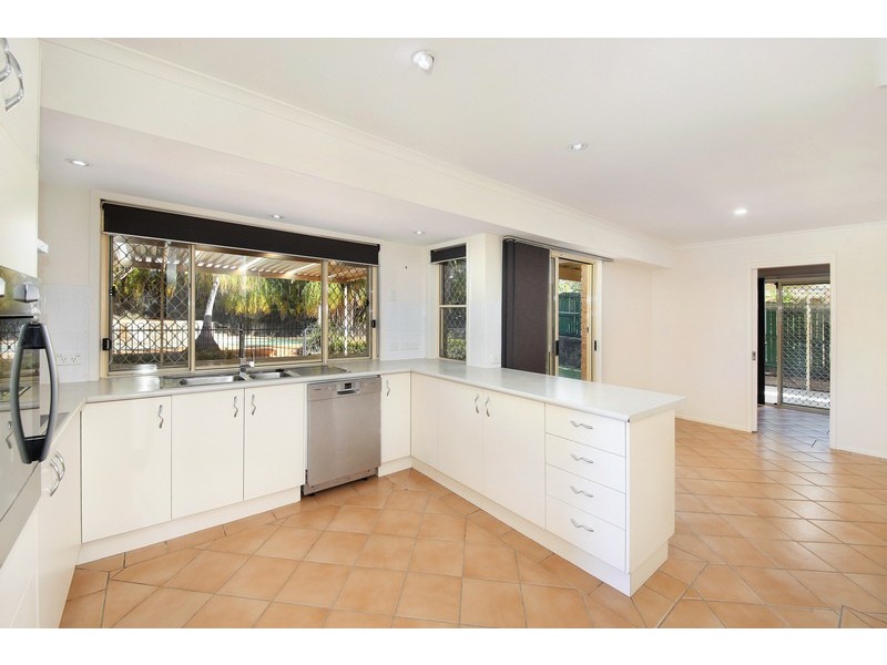12 Hooper Cres, Tewantin QLD 4565