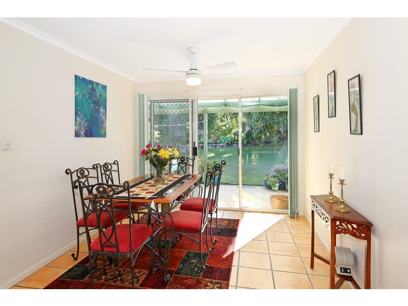 21 Lake Entrance Boulevard, Noosaville QLD 4566