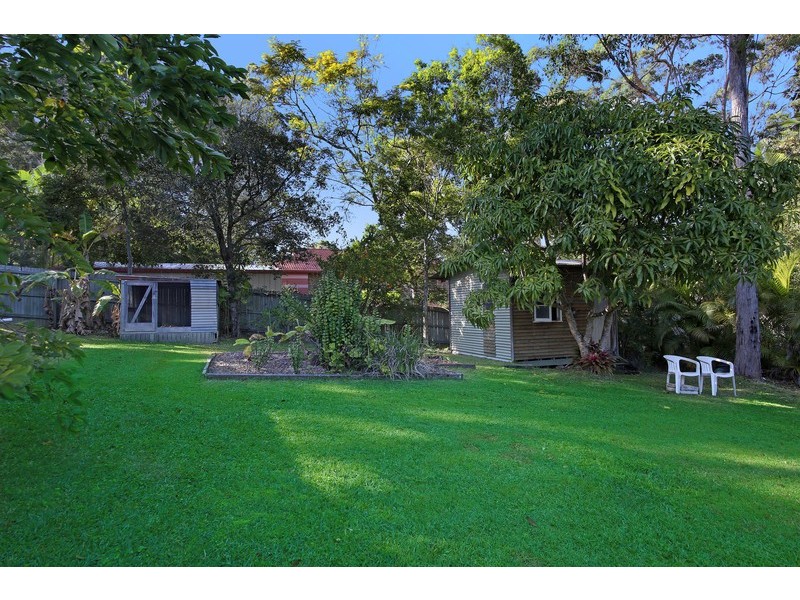 21 Lake Entrance Boulevard, Noosaville QLD 4566