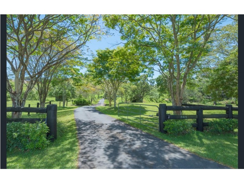 304 Cooroy Belli Creek Rd, Cooroy QLD 4563