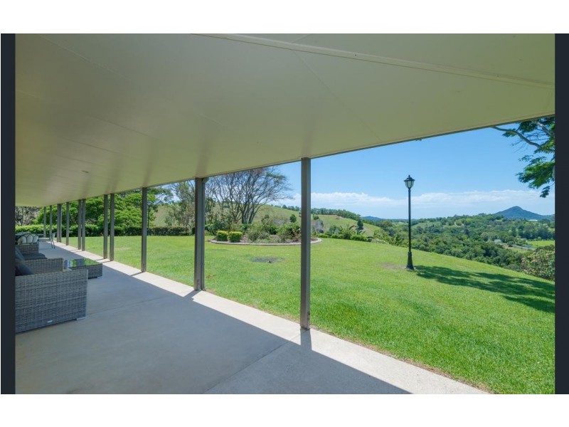304 Cooroy Belli Creek Rd, Cooroy QLD 4563