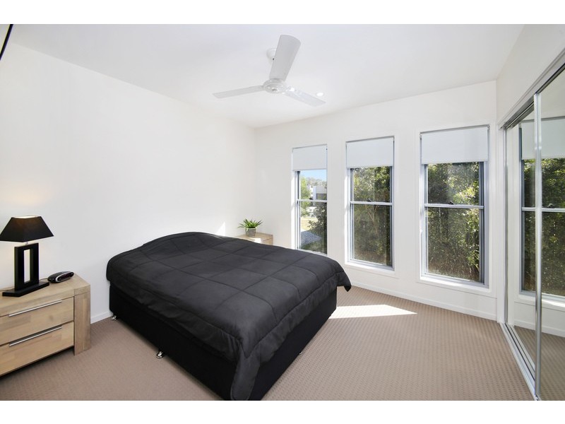 16 Brushbox Way, Peregian Springs QLD 4573