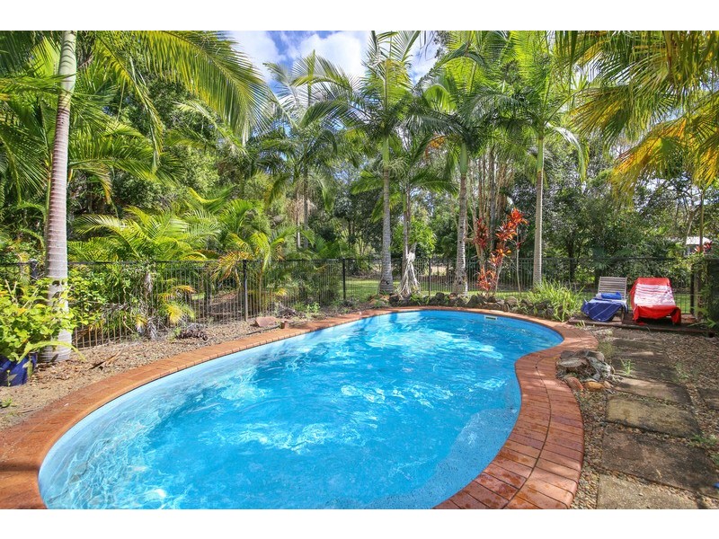 1 Woodhaven Way, Cooroibah QLD 4565