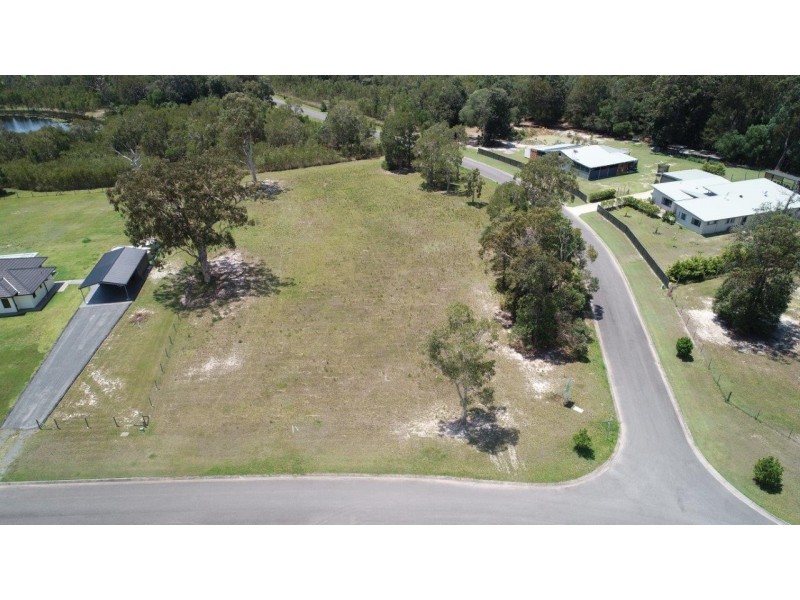 1-13 Lancaster Lane, Cooroibah QLD 4565