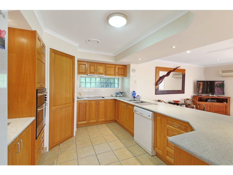 13 Dun Street, Tewantin QLD 4565