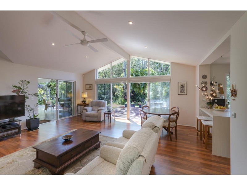 32 Read Street, Tewantin QLD 4565