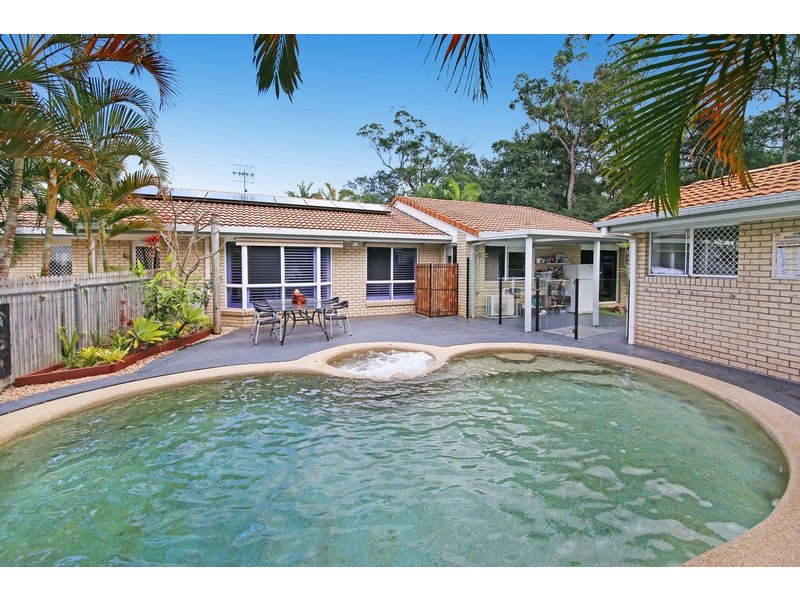 2 Doolan Ct, Noosaville QLD 4566