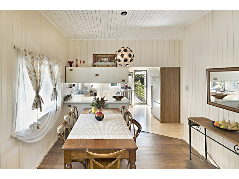 21 RECTORY STREET, Pomona QLD 4568