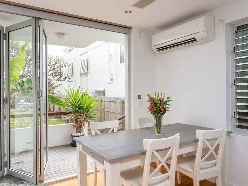 2/20 Tamborine Street, Mermaid Beach QLD 4218