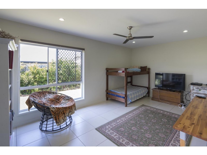 8 GOLDENBELL PLACE, Peregian Springs QLD 4573