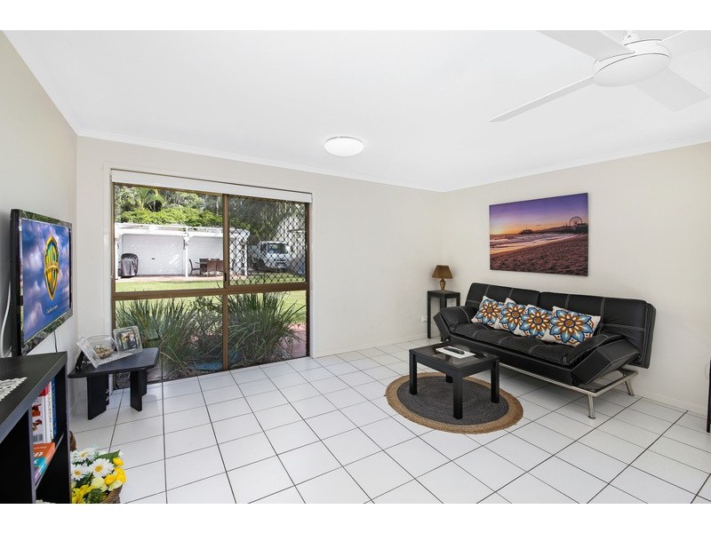 63 Griffith Ave, Tewantin QLD 4565