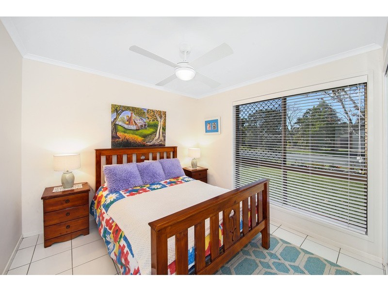 63 Griffith Ave, Tewantin QLD 4565